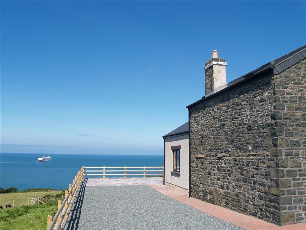 Cable Cottage Fishguard Luaran gambar